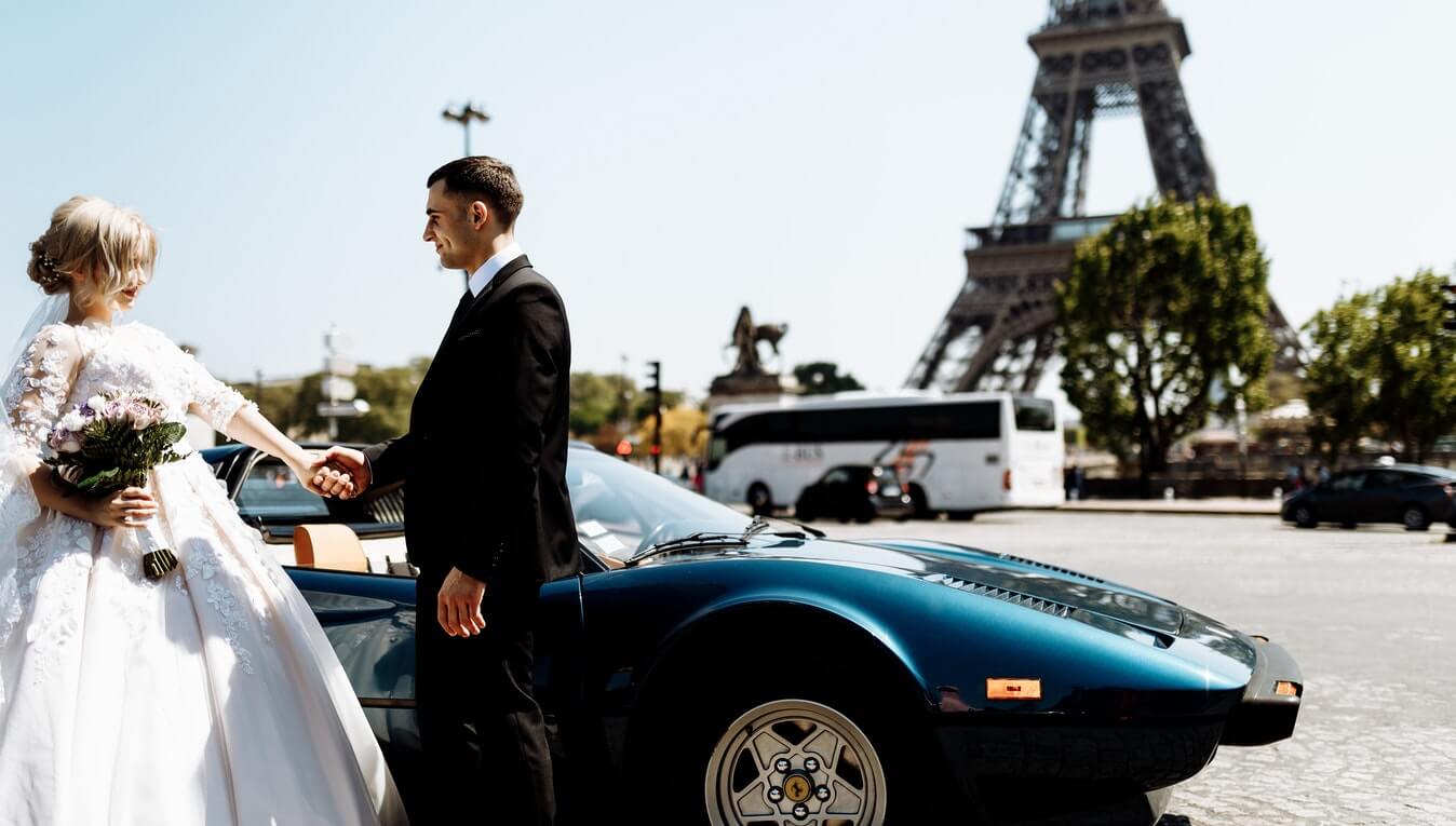 Tiny Details for Your Big Day: Choosing a Wedding Getaway Car