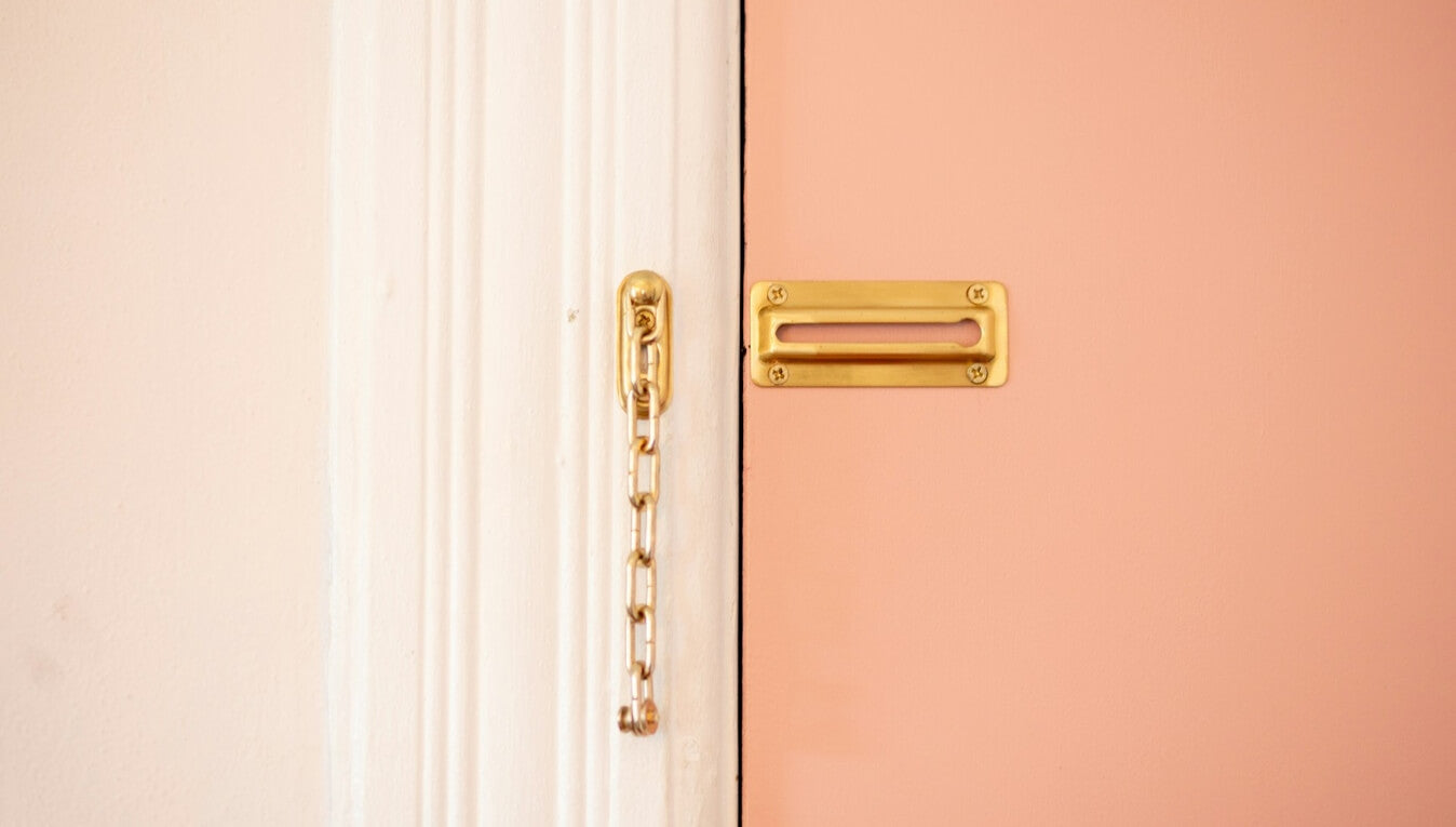 Safeguard Your Nest While Honeymooning With These 6 Smart Security Tips