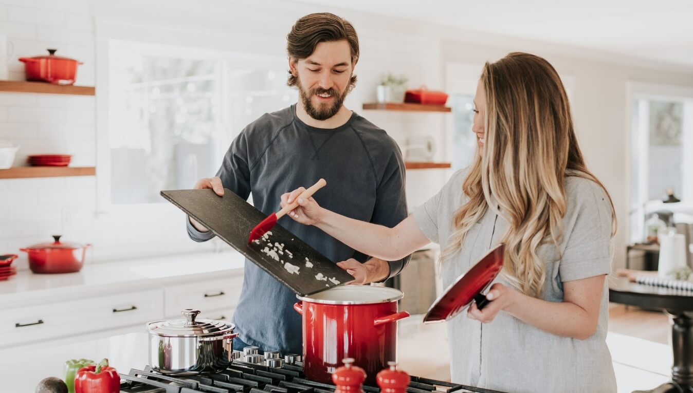 Tiny Details for Your Big Day: 4 Pointers for a Fun Honeymoon Staycation